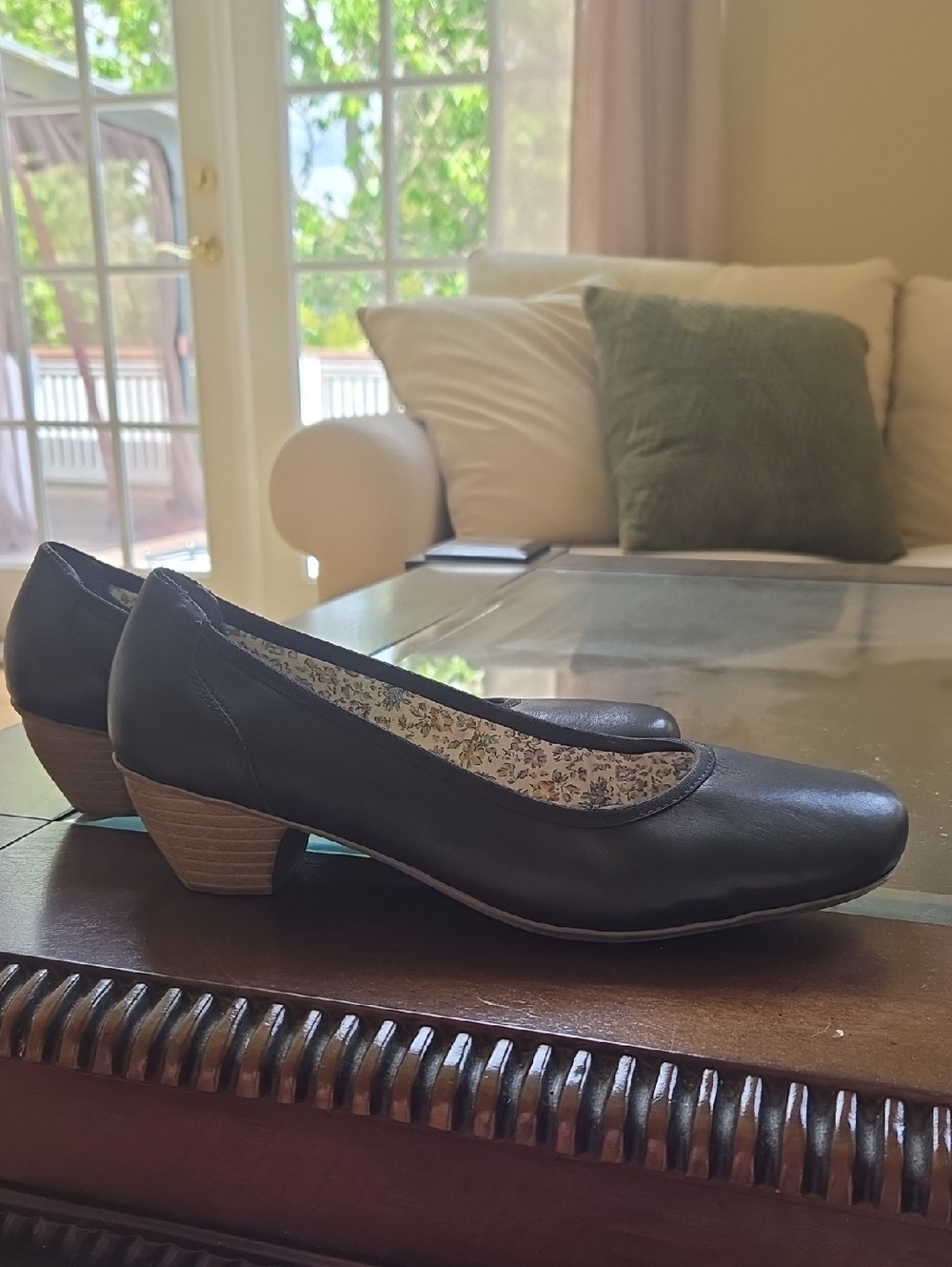 Women's Black Low Block Heel Pumps